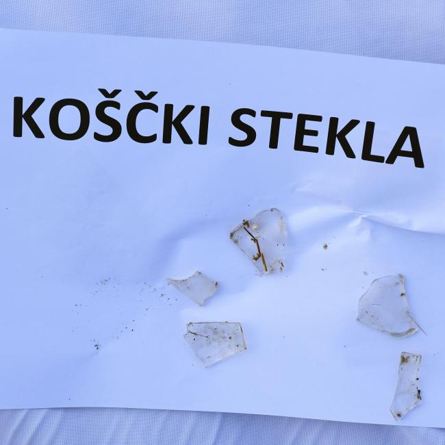 KOŠČKI STEKLA 1.jpg