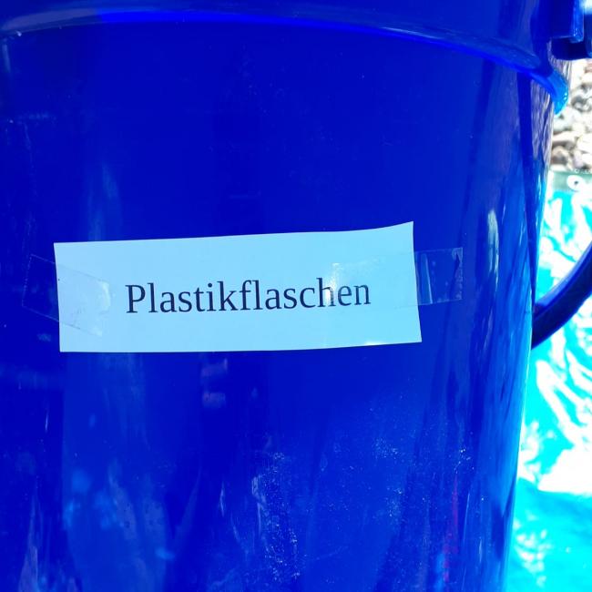 Plastikflaschen.jpg