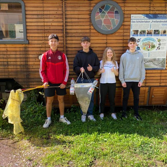 Plastik Piraten Gruppenfoto.jpg