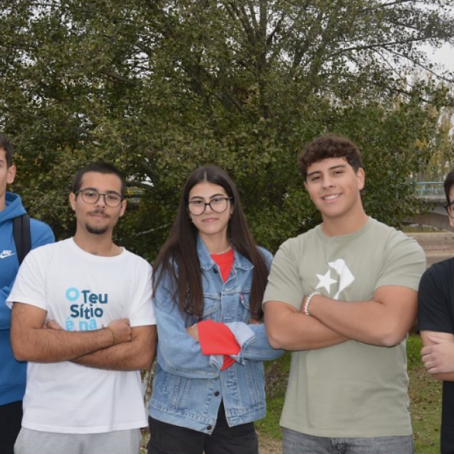 foto de grupo.png